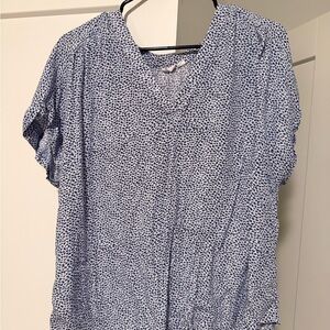GAP Blue and White Patterned Blouse